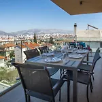 Luxury apartment Marjan - Black